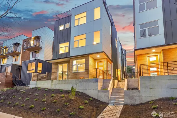 908 15th Avenue #A, Seattle, WA 98122