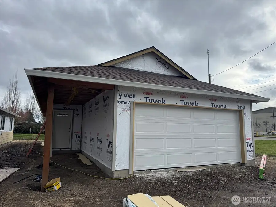 204 Douglas Street, Longview, WA 98632 - #3