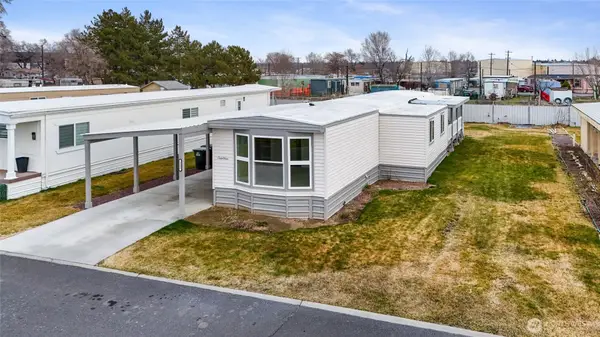 2240 W Broadway #121, Moses Lake, WA 98837