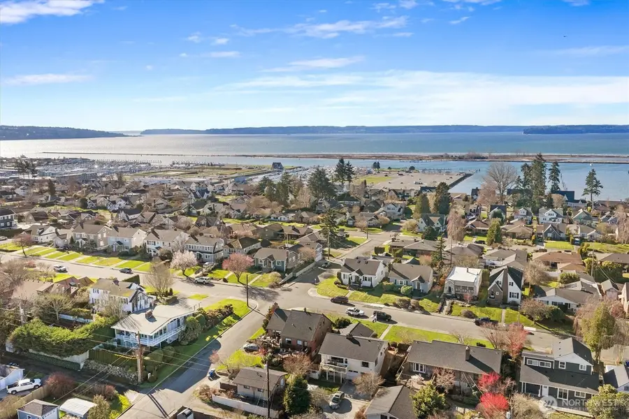 828 Hoyt Avenue, Everett, WA 98201 - #3