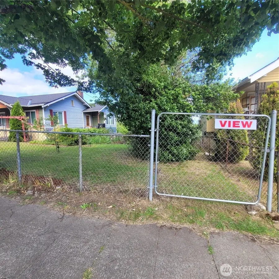 8028 Beacon Avenue S, Seattle, WA 98118 - #2