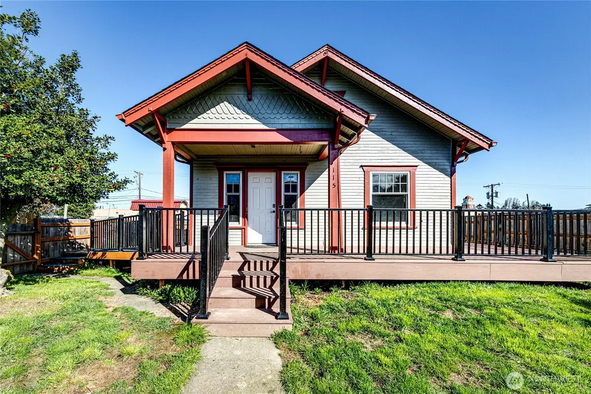 115 E 5th Street, Port Angeles, WA 98362 - #1