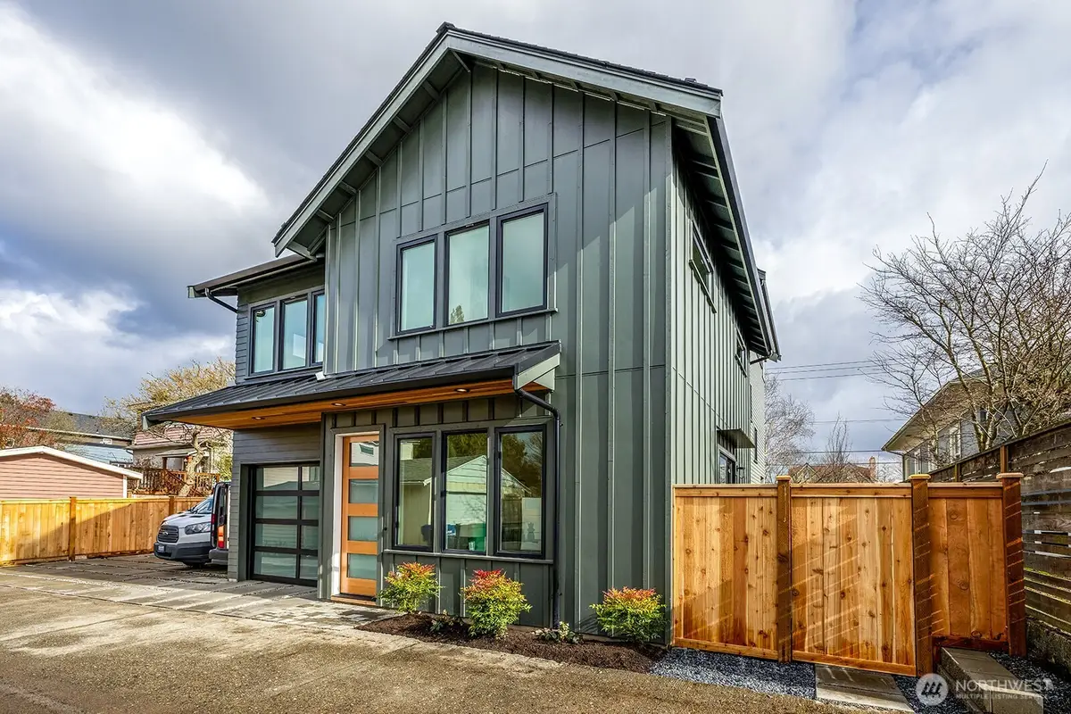 8319 25th Avenue Nw, Seattle, WA 98117 - #1