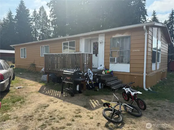 23420 41st Avenue Ct E, Spanaway, WA 98387