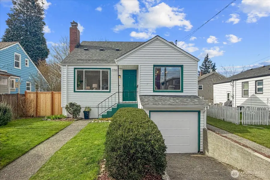 7753 28th Avenue Nw, Seattle, WA 98117 - #2