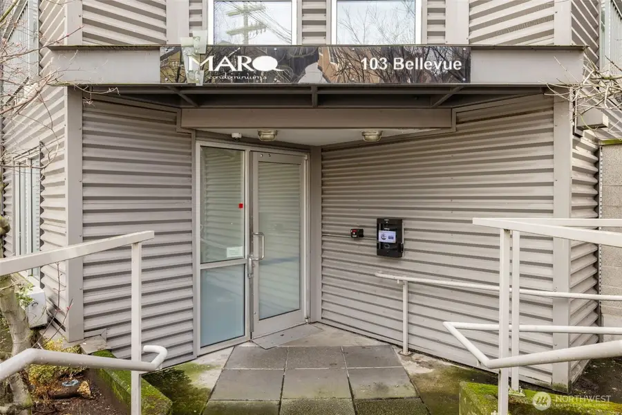 103 Bellevue Avenue E #302, Seattle, WA 98102 - #3