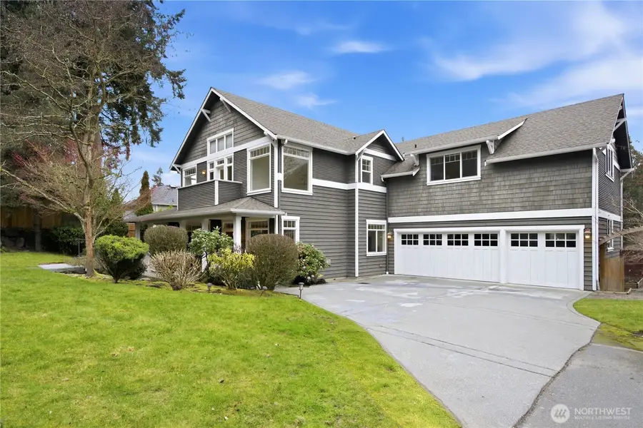 612 128th Avenue Ne, Bellevue, WA 98005 - #2