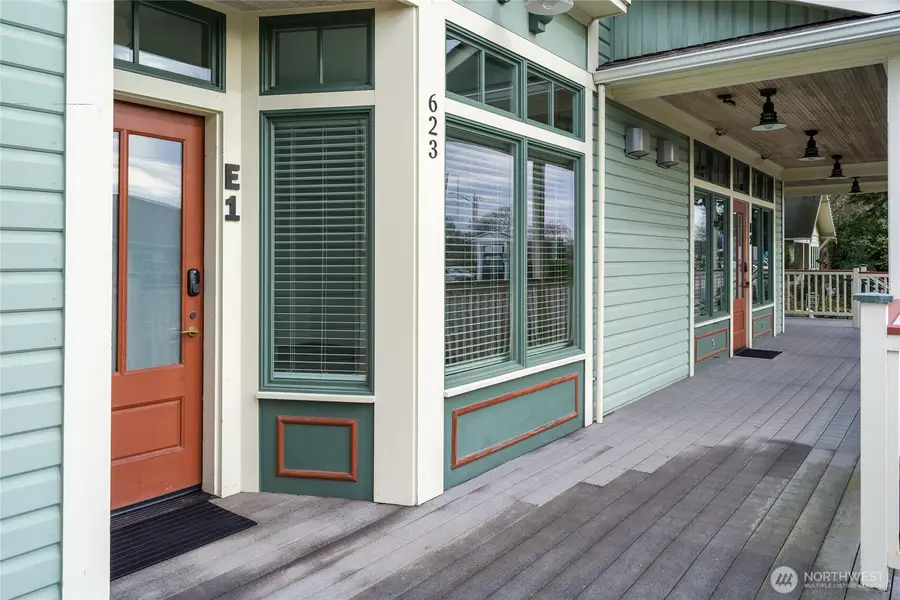 623 Morris Street #E1, La Conner, WA 98257 - #2