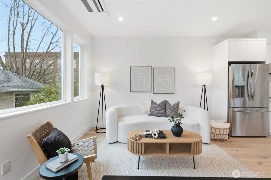 6513 19th Avenue Nw, Seattle, WA 98117 - #3