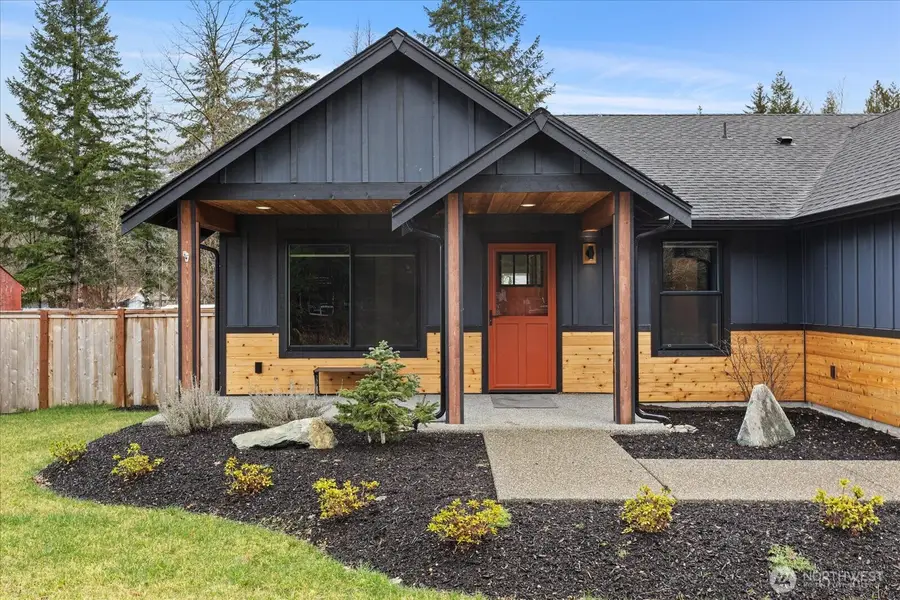 428 Trails St, Darrington, WA 98241 - #3