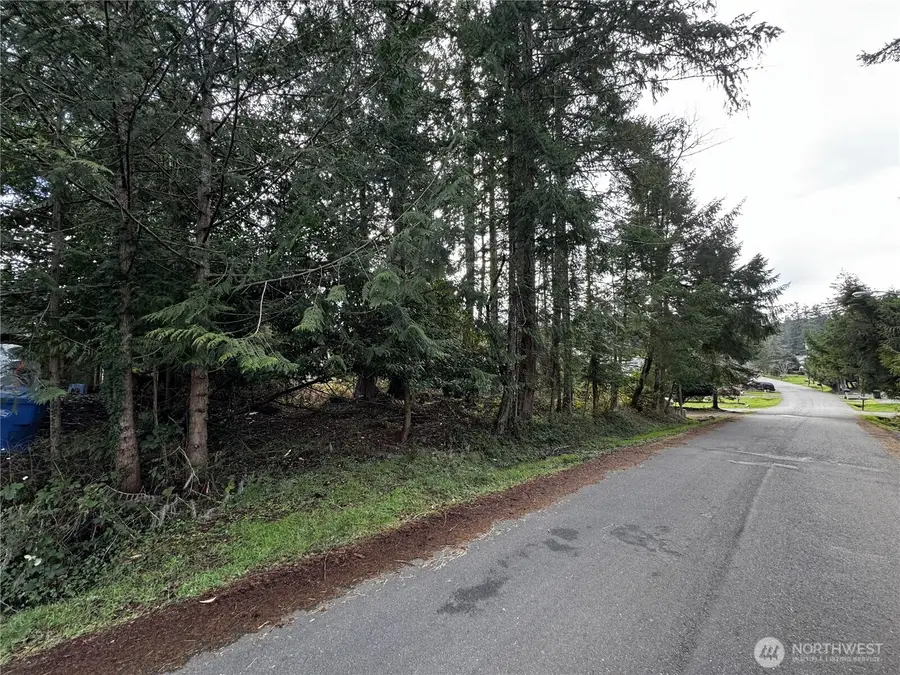 9810 Channel Drive Nw, Olympia, WA 98502 - #2