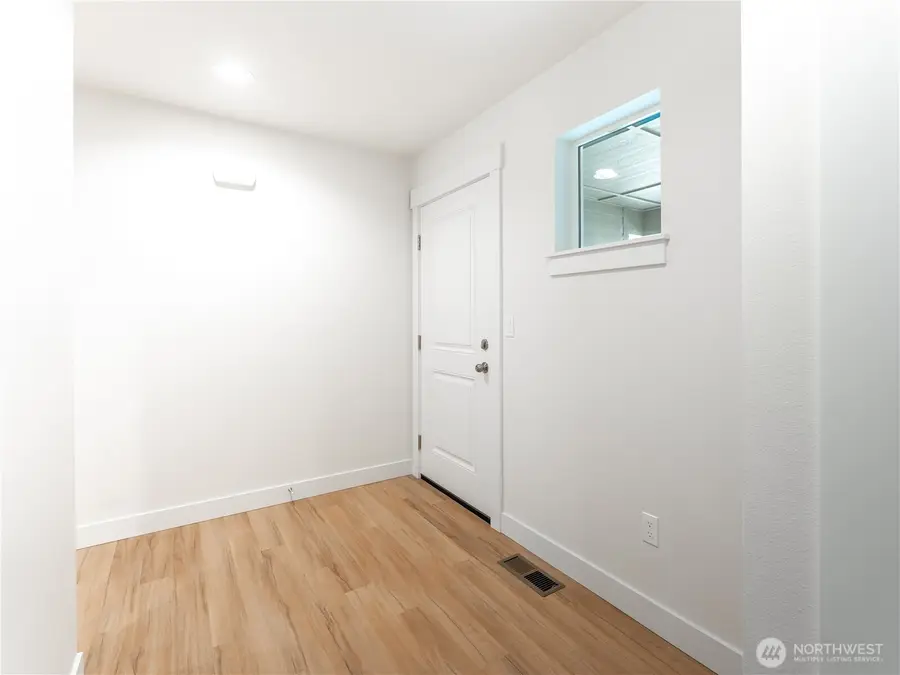 104 Salmon Drive, Wenatchee, WA 98801 - #3