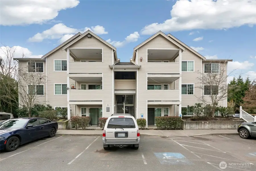 11915 Roseberg Avenue S #309, Seattle, WA 98168 - #2