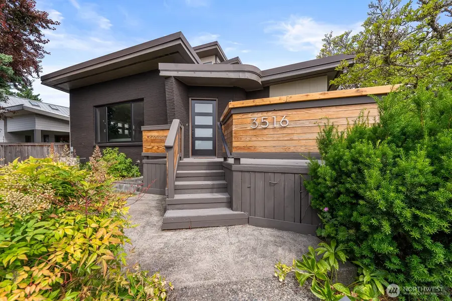 3516 NE 43rd Street, Seattle, WA 98105 - #3