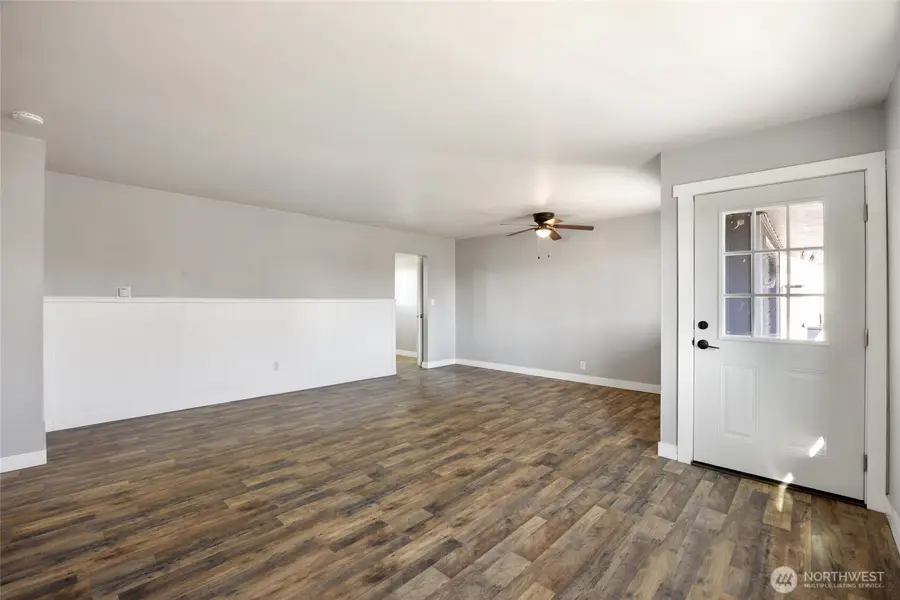 1316 Pershing Road, Moses Lake, WA 98837 - #3