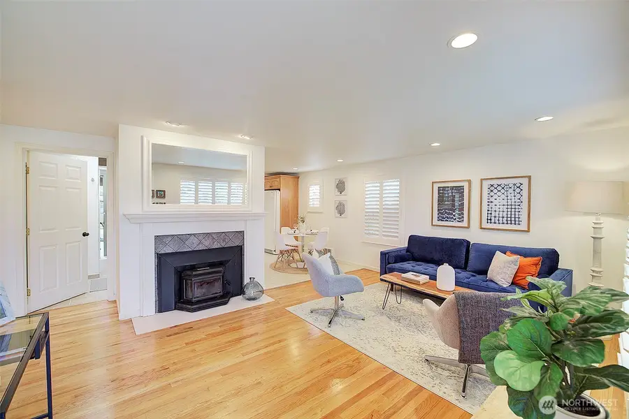 7940 17th Avenue Sw, Seattle, WA 98106 - #3