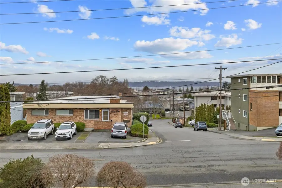 233 3rd Avenue S #305, Edmonds, WA 98020 - #3