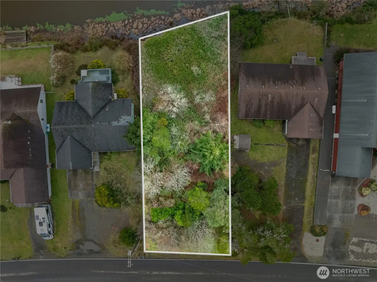 569 Canal Drive Ne #201, Ocean Shores, WA 98569 - #1