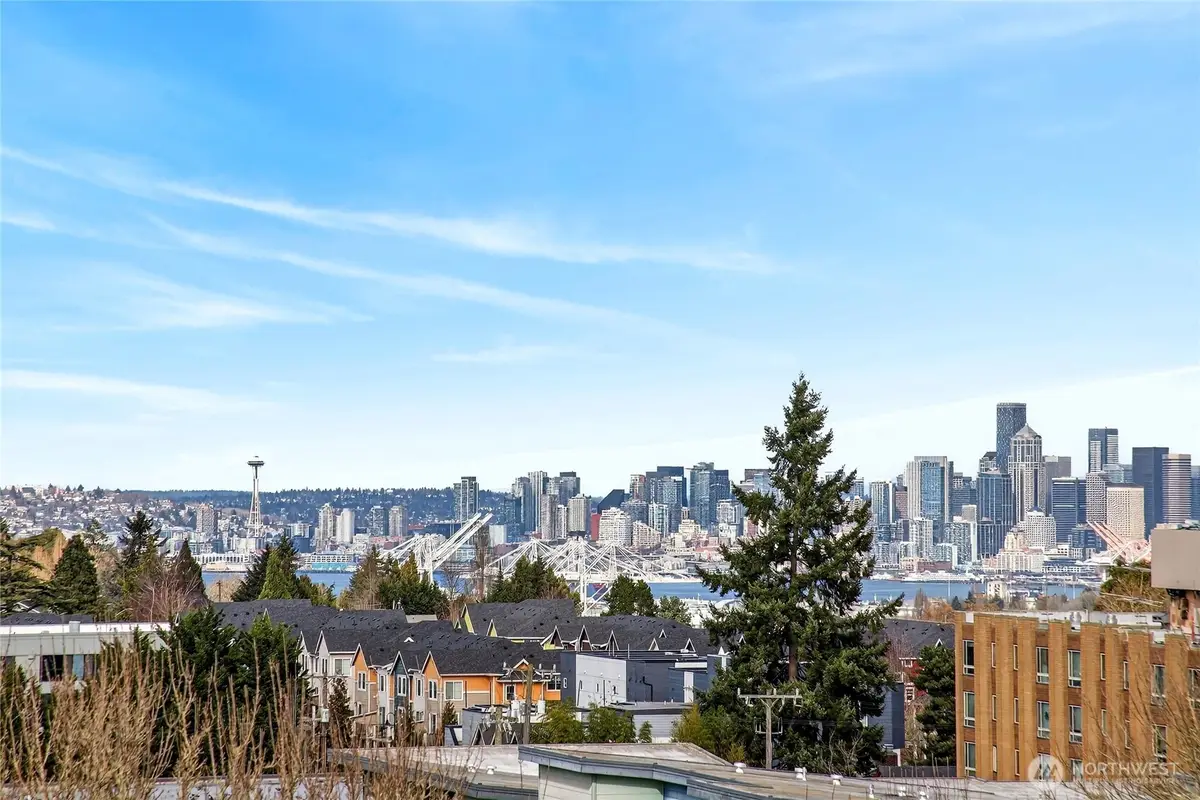 6543 35th Avenue Sw #B, Seattle, WA 98126 - #1