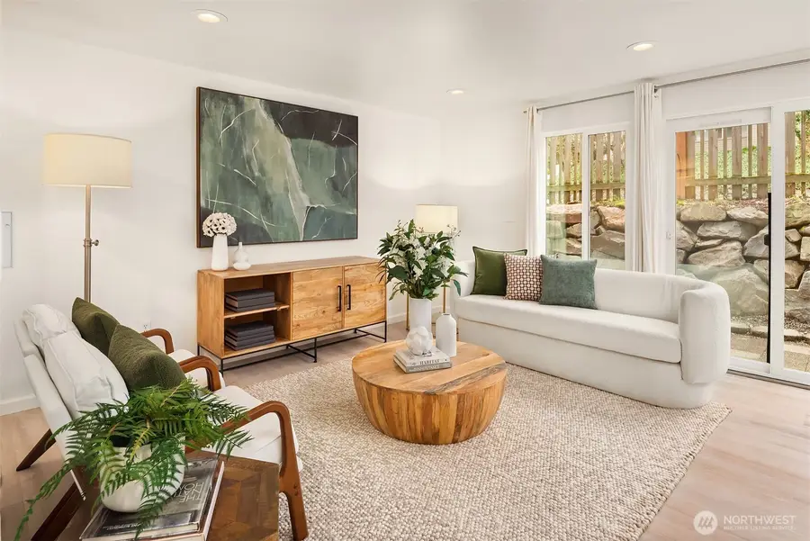 3661 Phinney Avenue N #109, Seattle, WA 98103 - #3