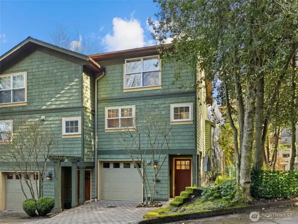 3040 Humes Place W, Seattle, WA 98119