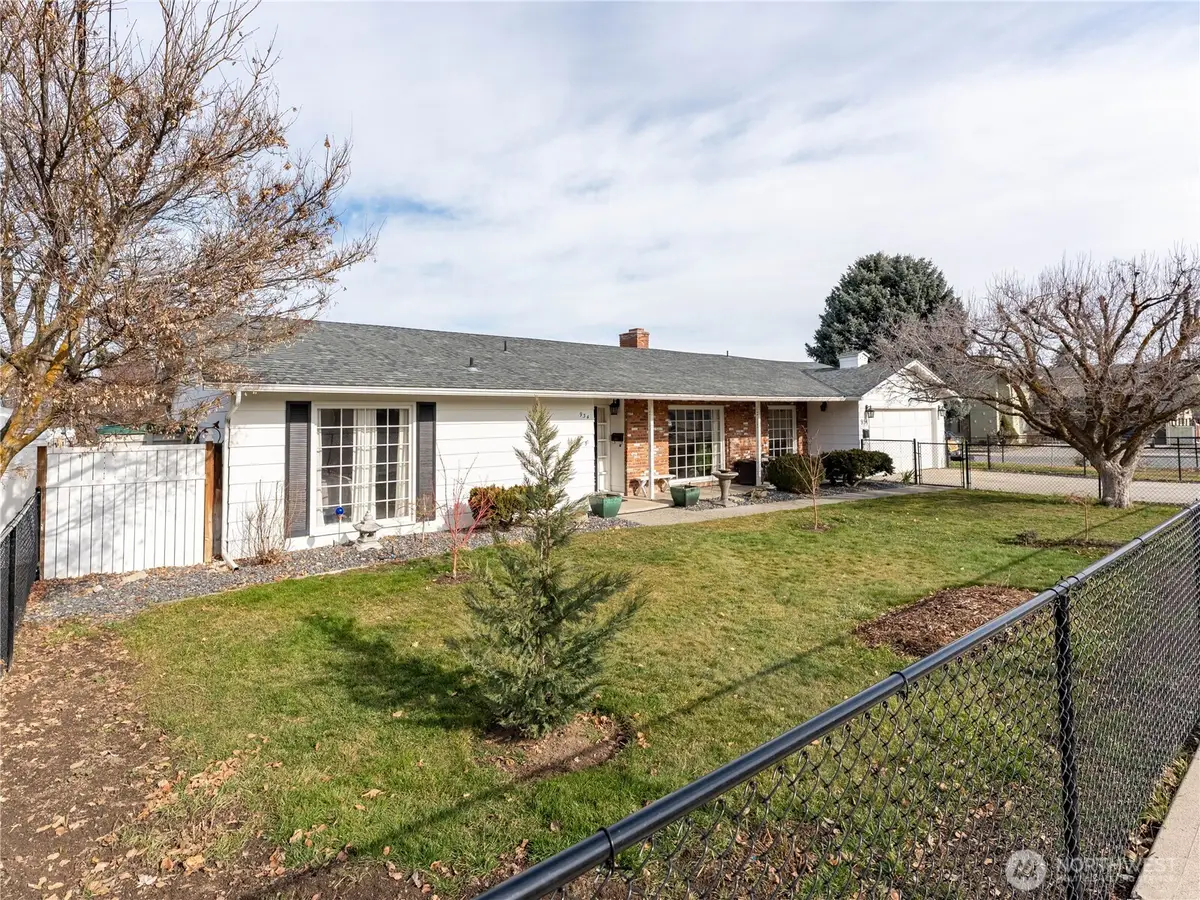 934 Stevens Street, Wenatchee, WA 98801 - #1