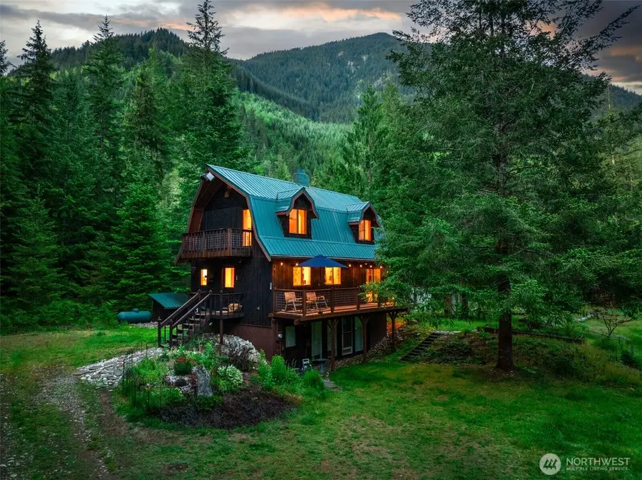 61551 Cascade River Rd, Marblemount, WA 98267 - #2