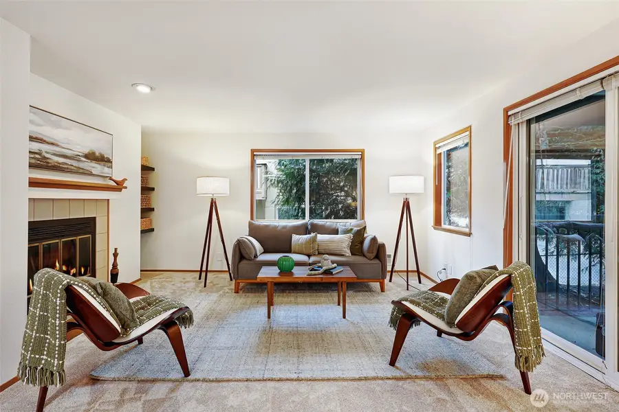 8720 Phinney Avenue N #24, Seattle, WA 98103 - #3