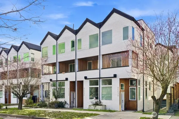 8553 Midvale Avenue N #C, Seattle, WA 98103