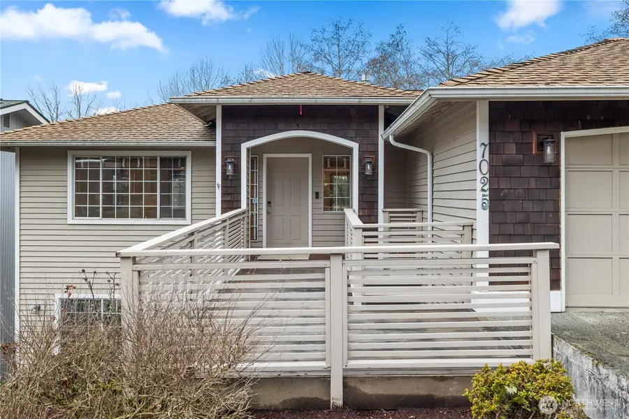 7025 14th Avenue Sw, Seattle, WA 98106 - #2