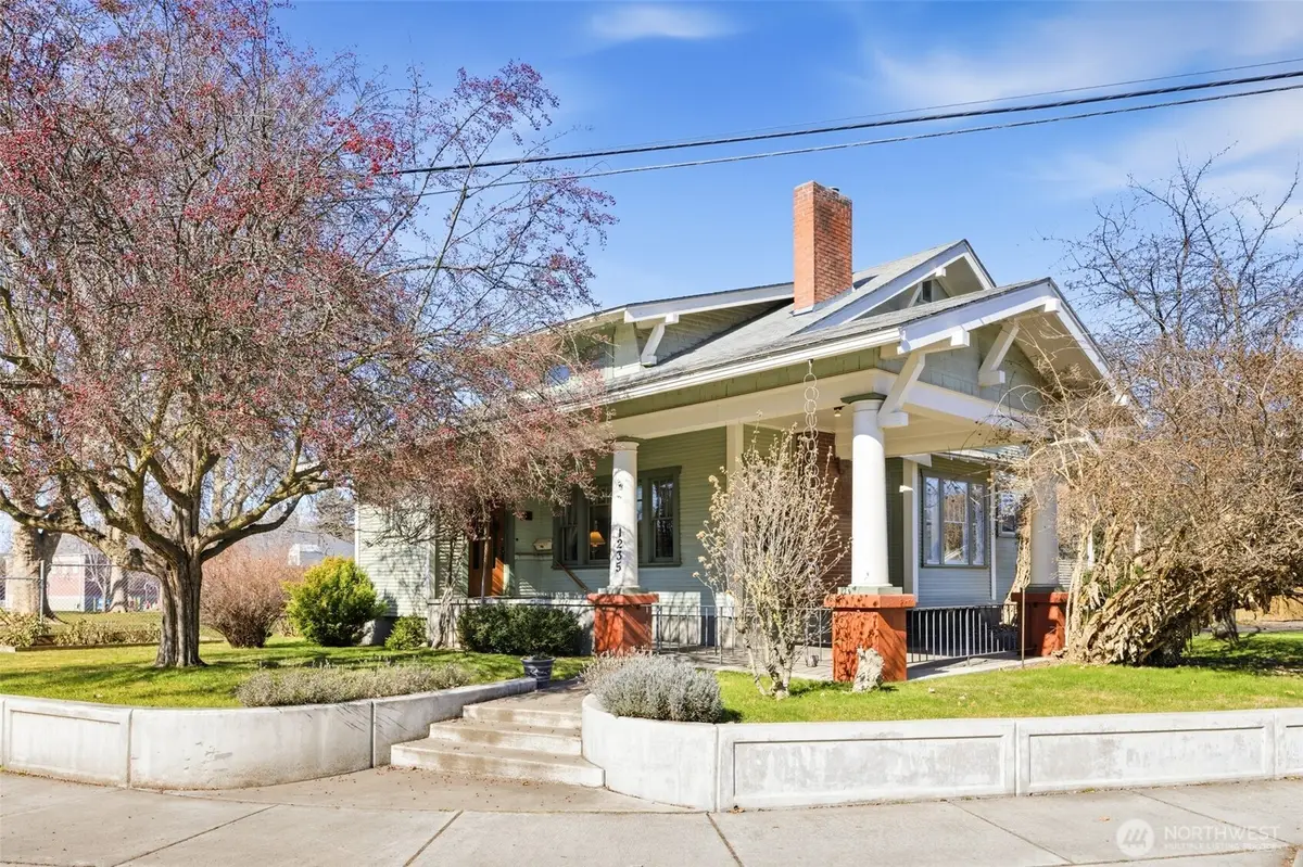 1235 Isaacs Avenue, Walla Walla, WA 99362 - #1