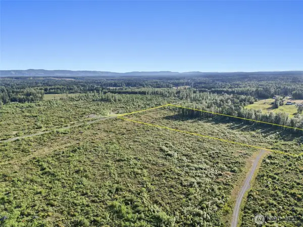 1409 330th Street Ct E #15, Roy, WA 98580