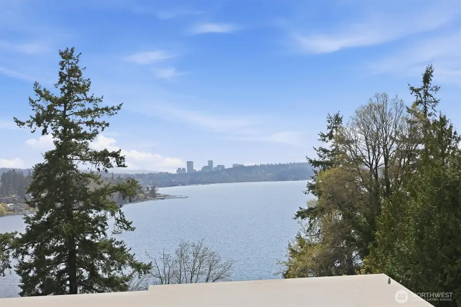 8825 NE 116th Place, Kirkland, WA 98034 - #2