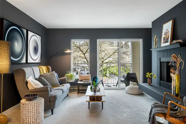 12303 Harbour Pointe Boulevard #EE203, Mukilteo, WA 98275