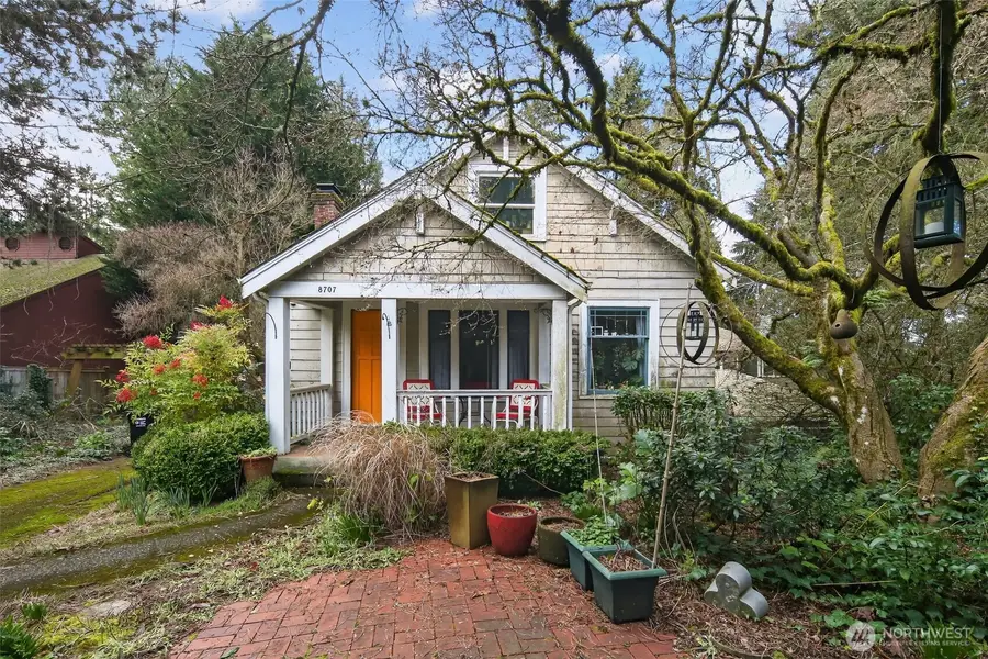 8707 Meridian Avenue N, Seattle, WA 98103 - #2