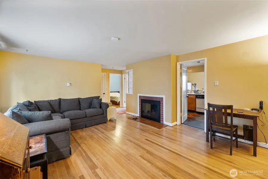 15548 9th Avenue Ne, Shoreline, WA 98155 - #3