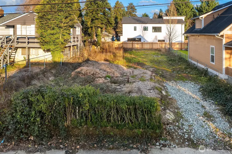 8444 46th Avenue S #15-16, Seattle, WA 98118 - #2