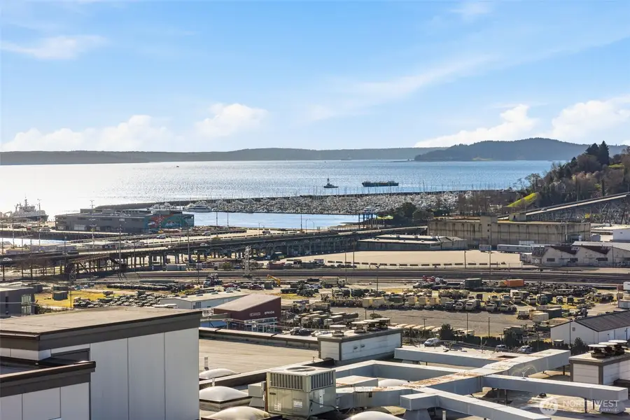 1965 12th Avenue W #403, Seattle, WA 98119 - #2