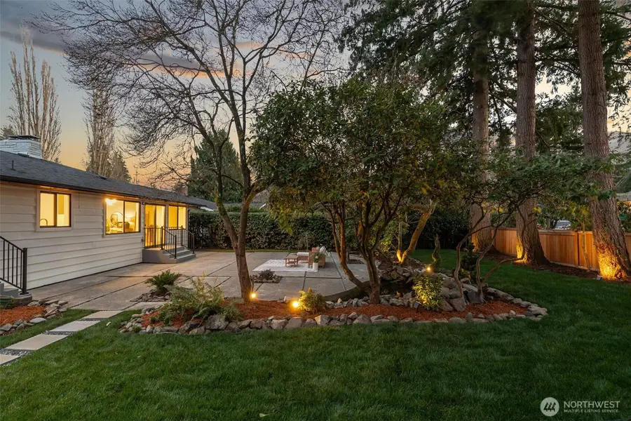 10009 45th Avenue Ne, Seattle, WA 98125 - #3