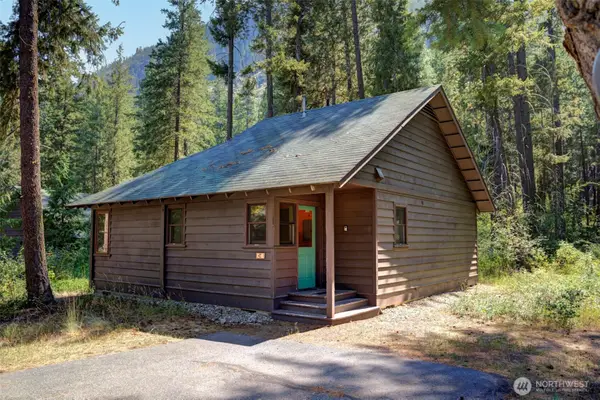17798 Hwy 20 #C-8, Mazama, WA 98833