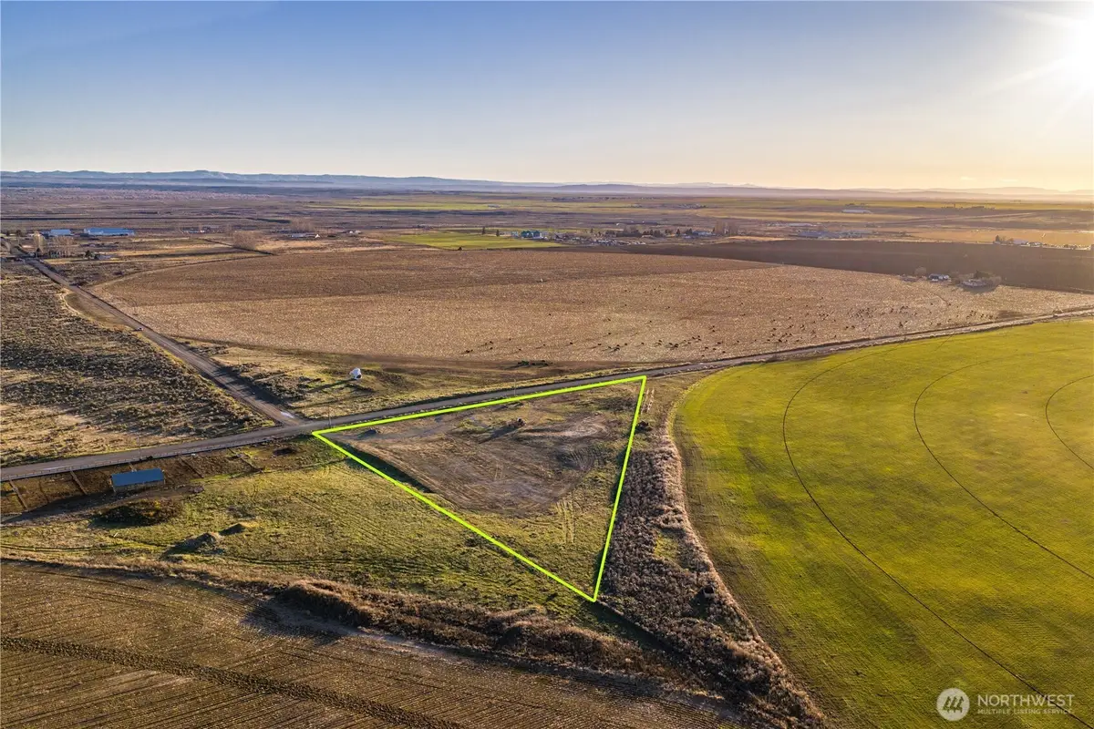 2 Mae Valley Road Ne, Moses Lake, WA 98837 - #1