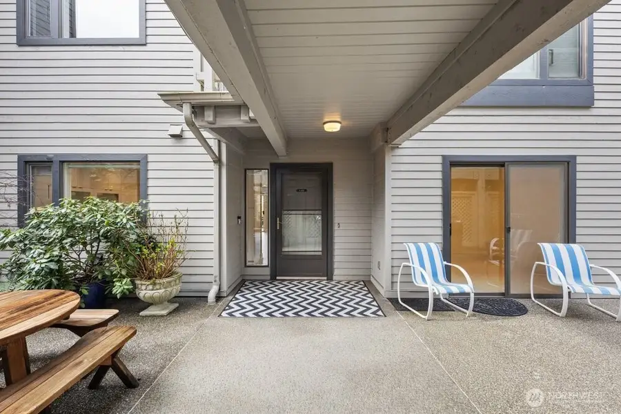 6121 NE 175 Street #A202, Kenmore, WA 98028 - #2