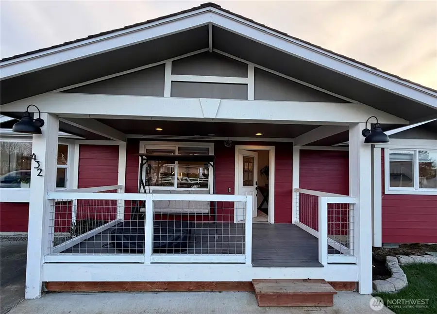 432 8th Street, Blaine, WA 98230 - #3