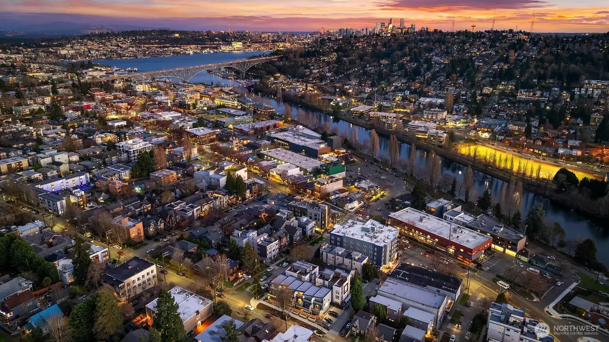 105 NW 39th Street #D, Seattle, WA 98107 - #1