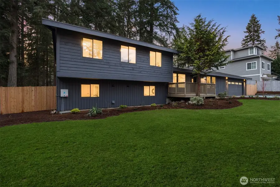 18843 168th Avenue Ne, Woodinville, WA 98072 - #2