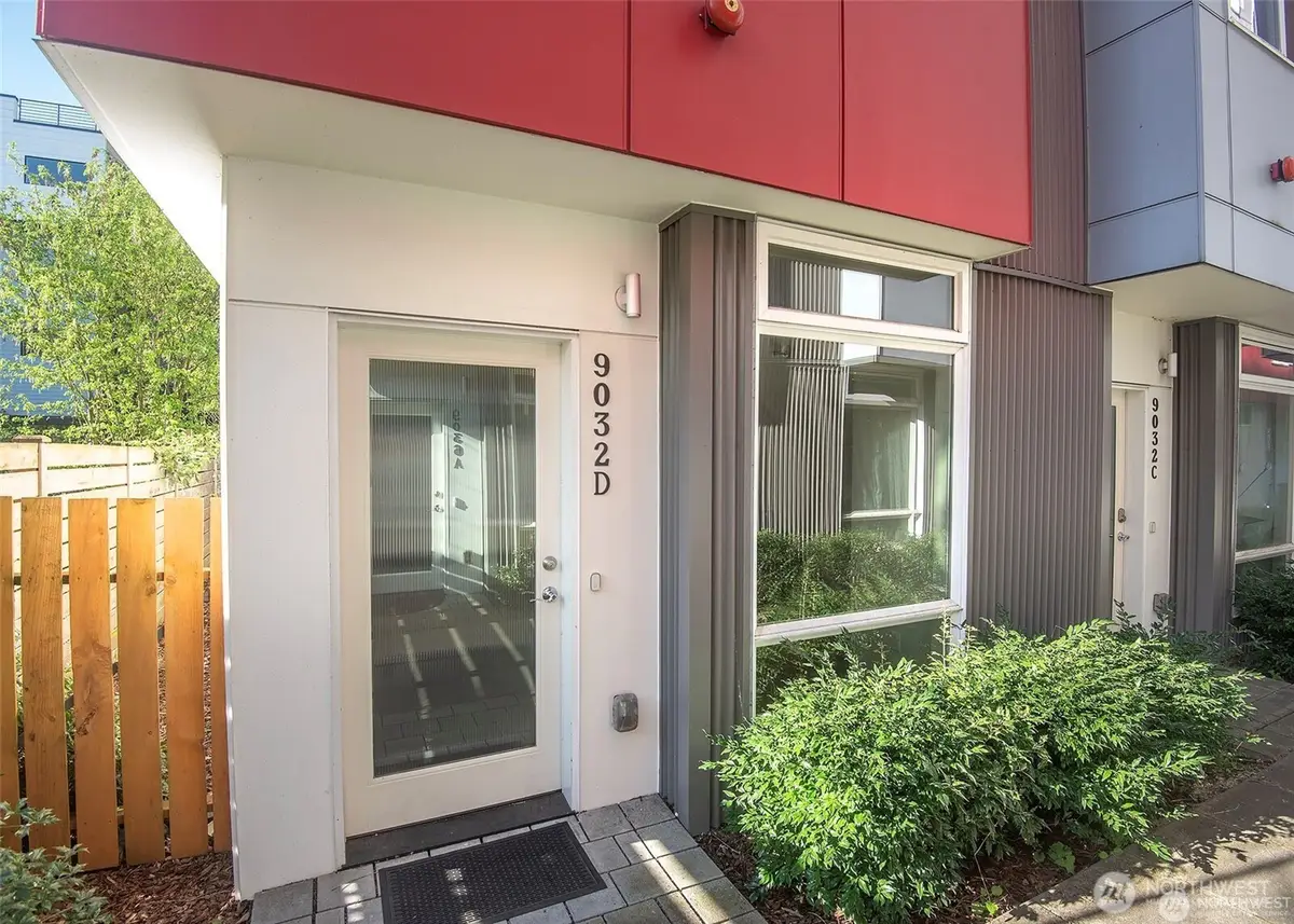 9032 14th Avenue Nw #D, Seattle, WA 98117 - #1