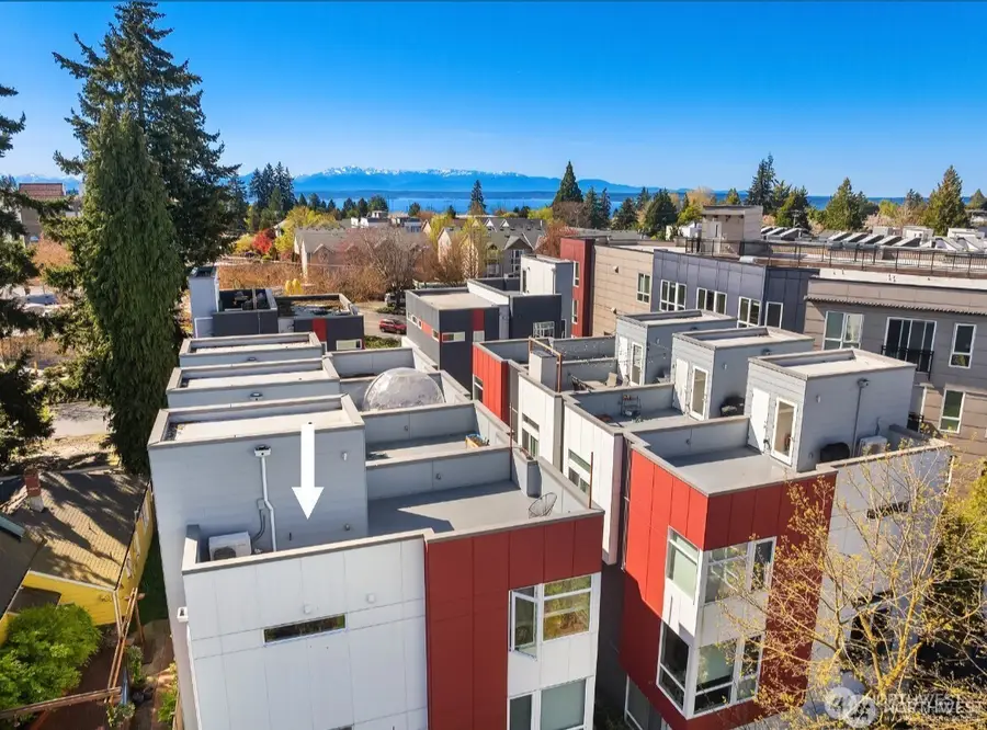 9032 14th Avenue Nw #D, Seattle, WA 98117 - #2