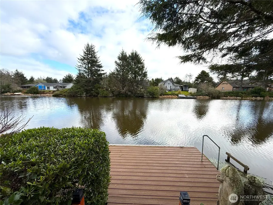 522 Point Brown Avenue Se, Ocean Shores, WA 98569 - #2