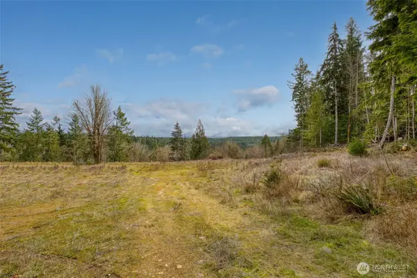 1 Larson Lane Nw #Lot B, Seabeck, WA 98380