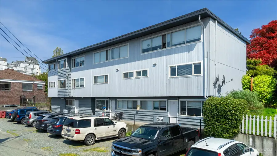 2614 Rucker Avenue, Everett, WA 98201 - #2